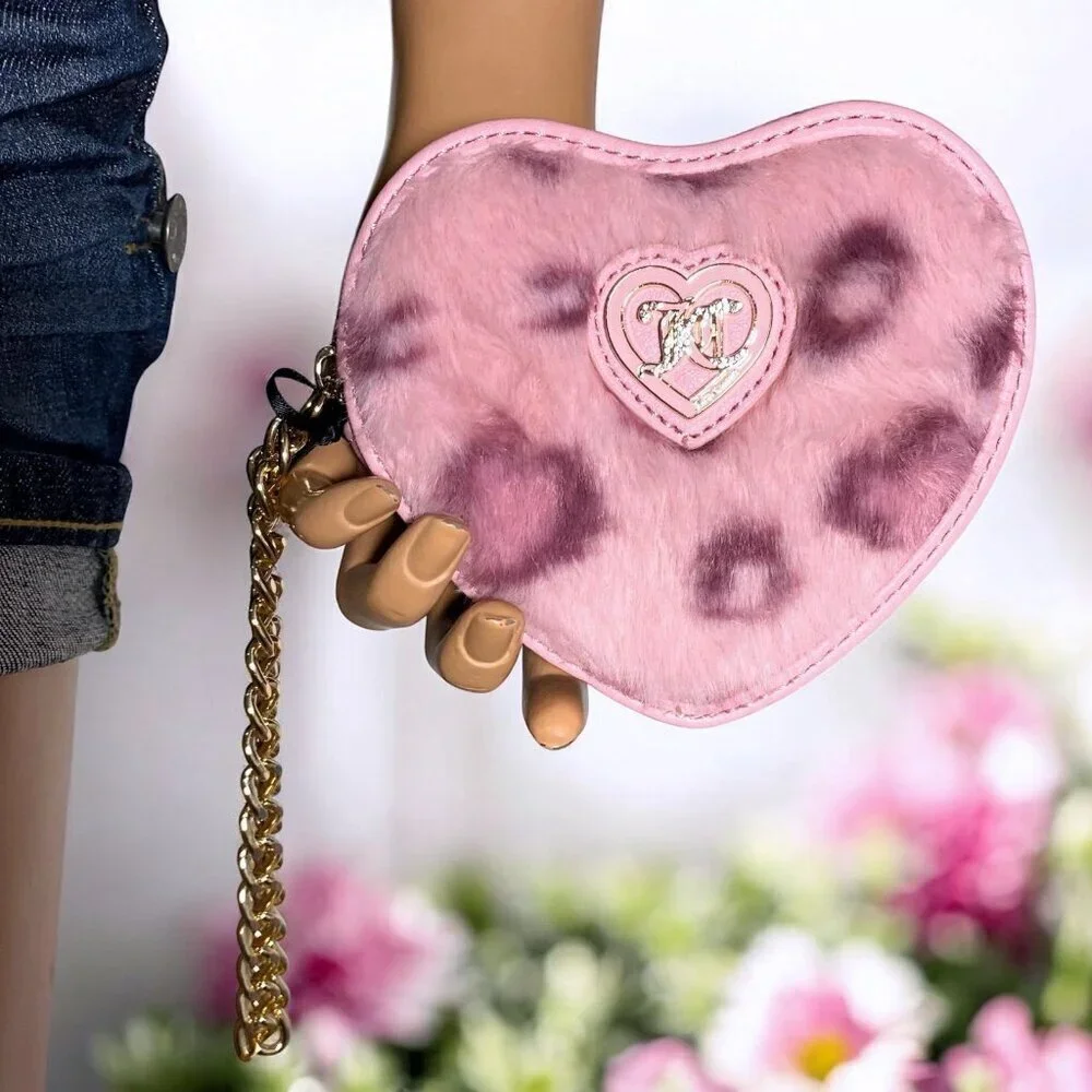 Juicy Couture Faux Fur Pink Leopard Print Get Cozy Heart Shape Wristlet Bag NWT